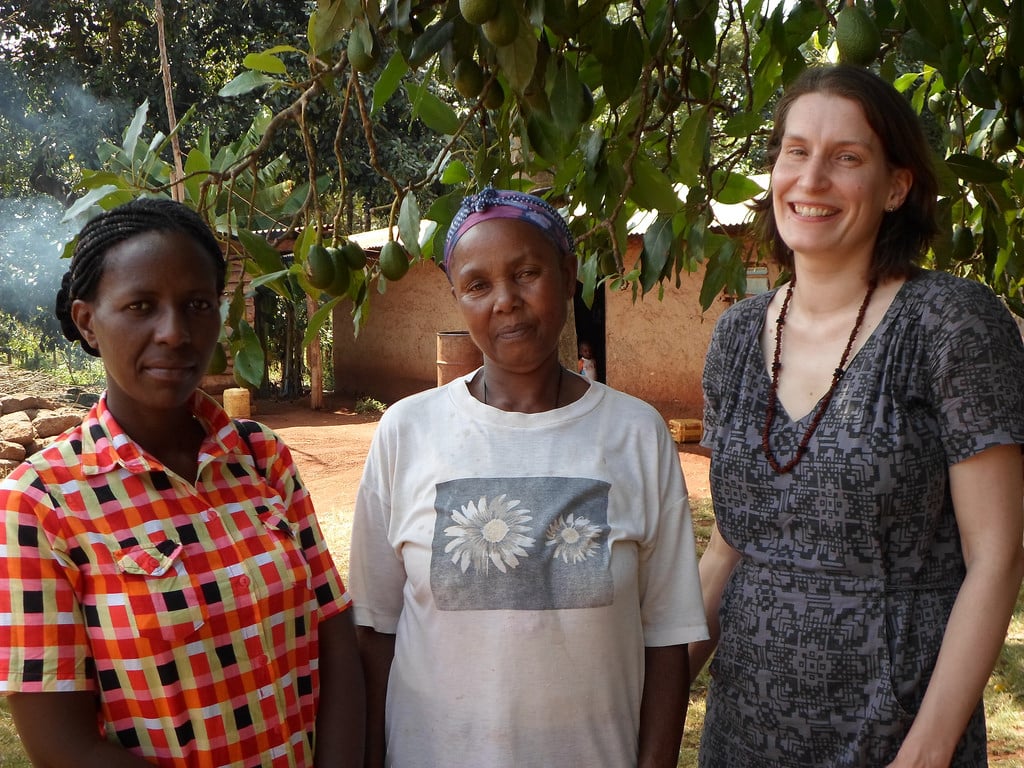 Margaret of Olivalo (left) with Seraphina and Liz