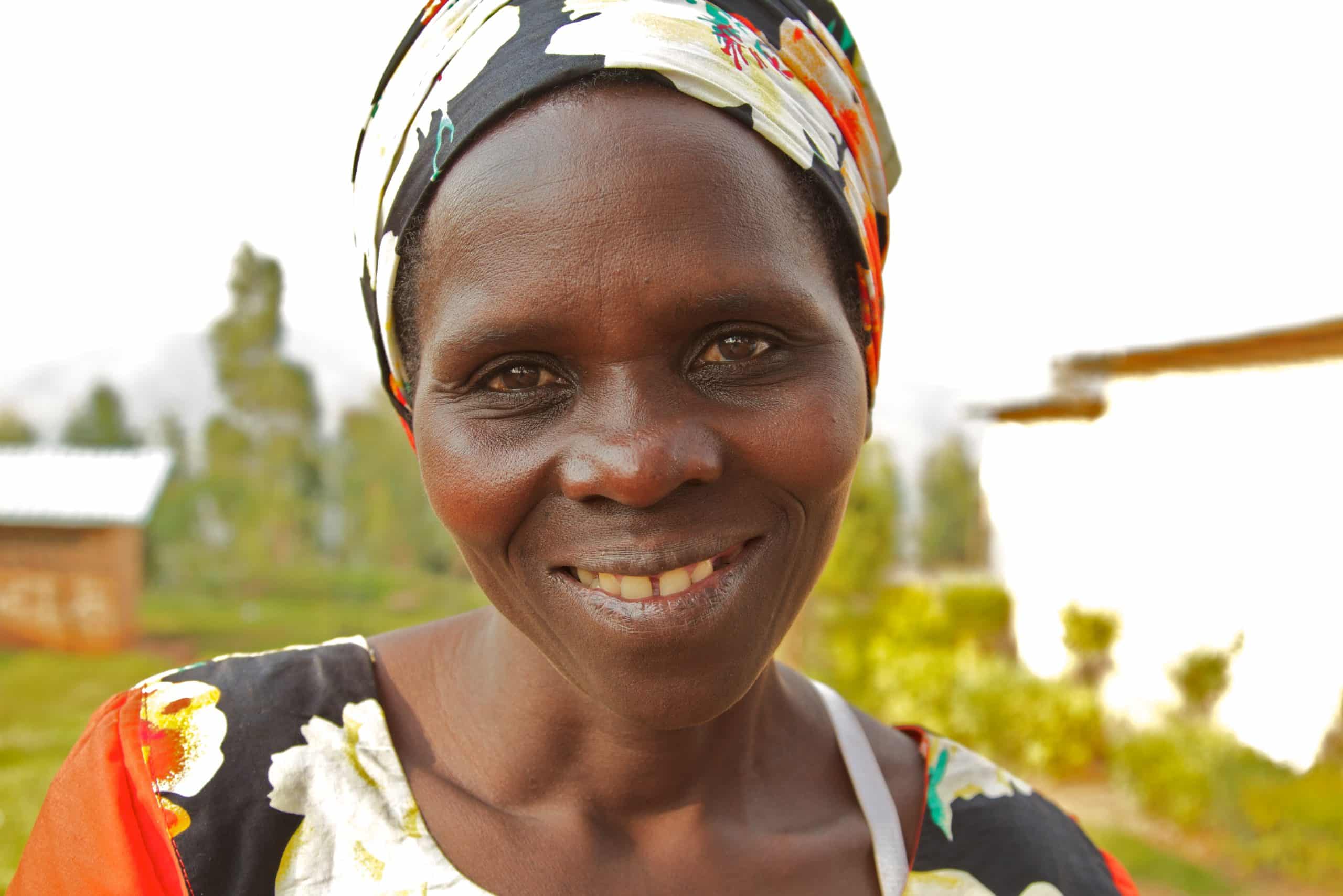 Bertha Nzabanita, coffee buyer and member of Musasa.